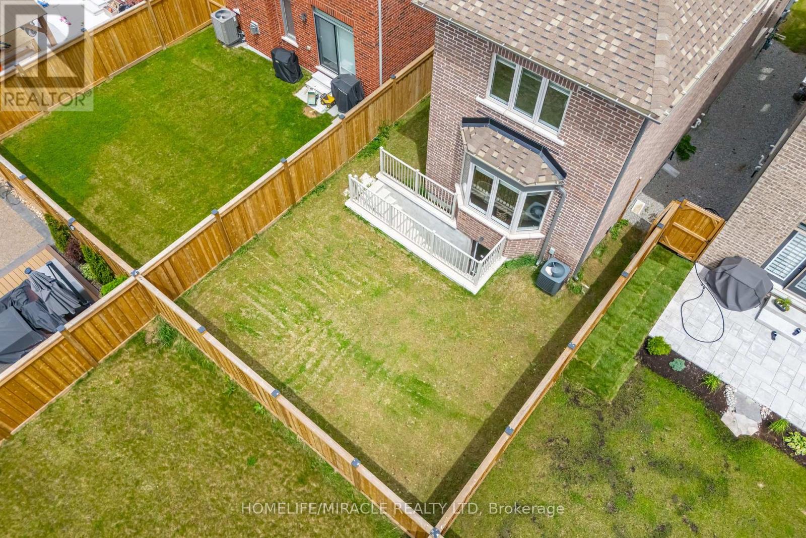 624 Barons Street, Vaughan, Ontario  L4H 5C5 - Photo 37 - N12181311