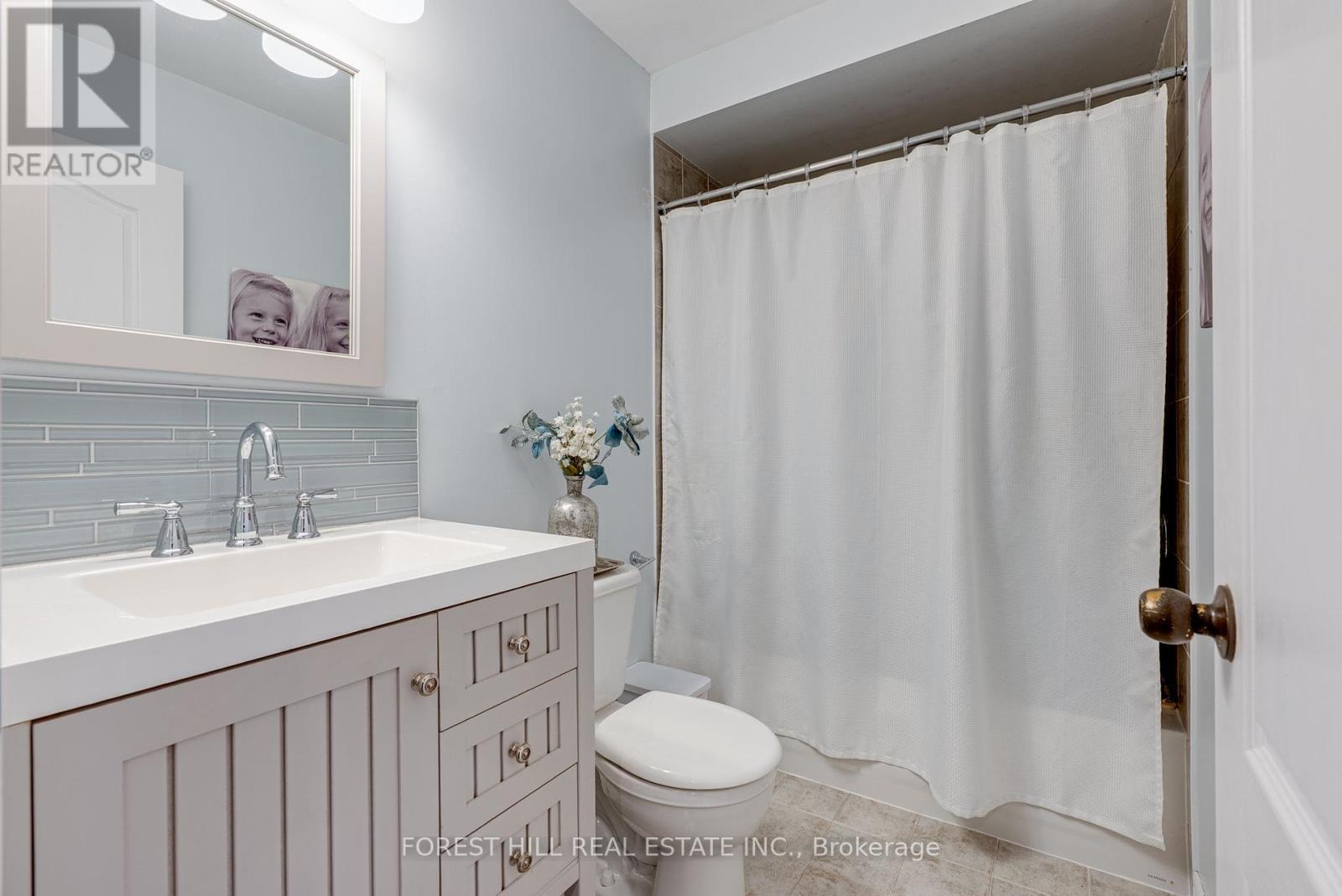 44 Prince Of Wales Drive, Barrie, Ontario  L4N 0T1 - Photo 18 - S12181192