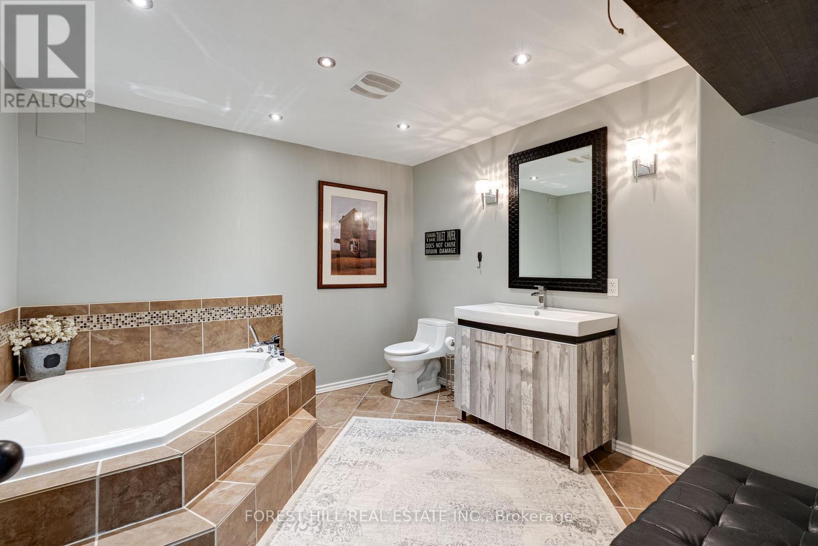 44 Prince Of Wales Drive, Barrie, Ontario  L4N 0T1 - Photo 27 - S12181192