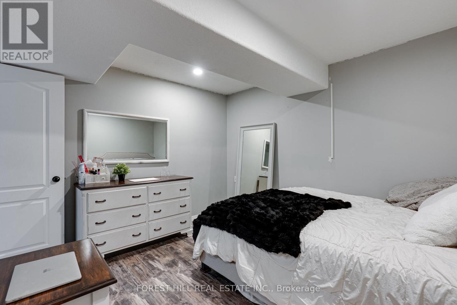 44 Prince Of Wales Drive, Barrie (Innis-Shore), Ontario  L4N 0T1 - Photo 31 - S12181192