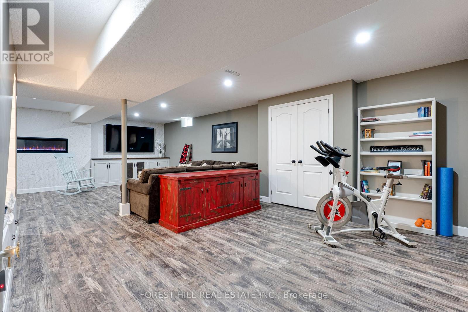 44 Prince Of Wales Drive, Barrie, Ontario  L4N 0T1 - Photo 33 - S12181192