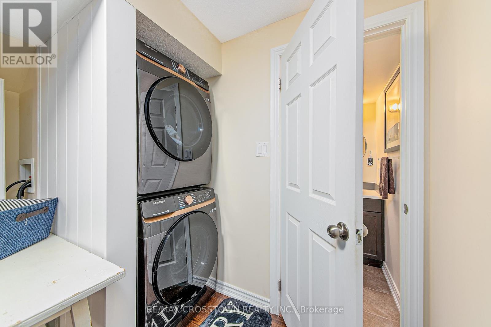 56 Graihawk Drive, Barrie, Ontario  L4N 6G7 - Photo 37 - S12181343