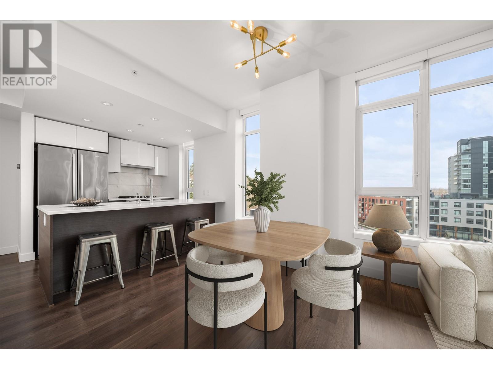 718 3557 SAWMILL CRESCENT, Vancouver, British Columbia