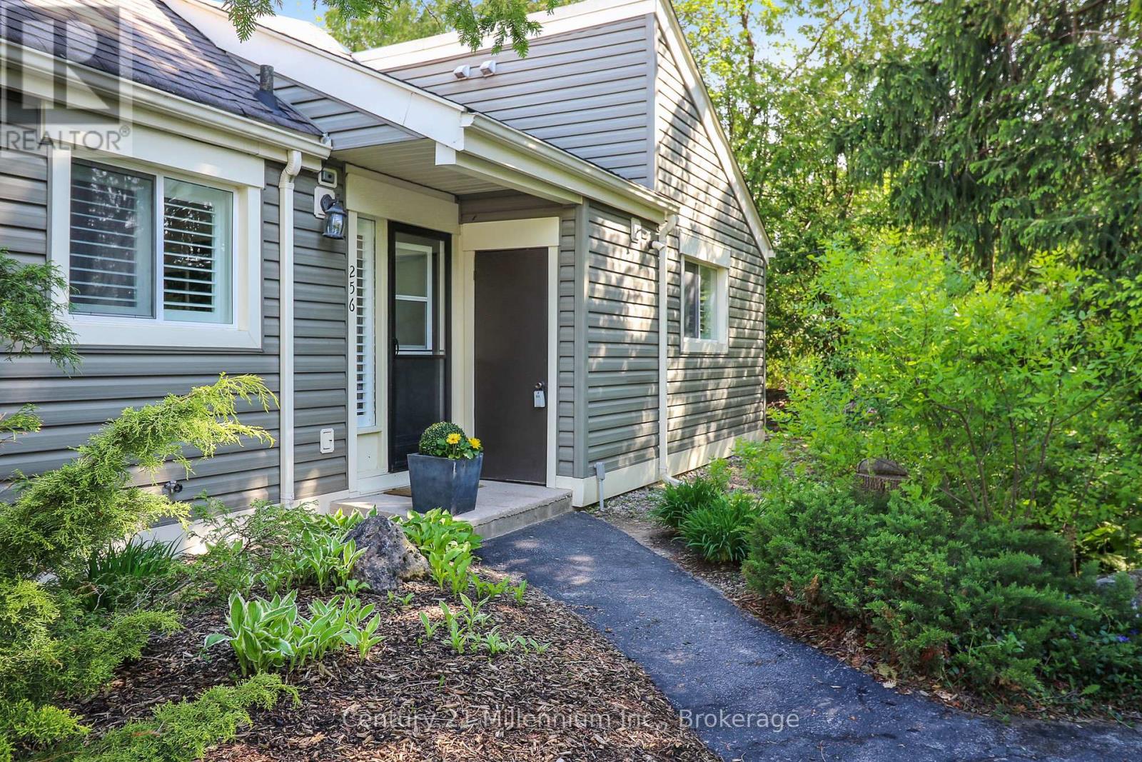 256 - 13 Harbour Street W, Collingwood, Ontario  L9Y 5B4 - Photo 4 - S12181459