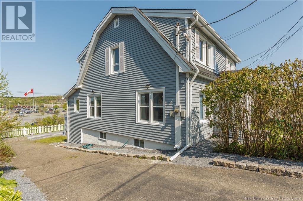 Property at 34 St. Catherine Street image 3