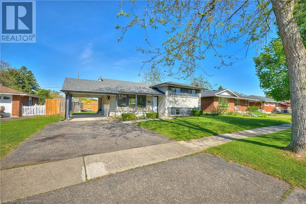 19 Clearview Heights, St. Catharines, Ontario  L2T 2W2 - Photo 3 - 40734761