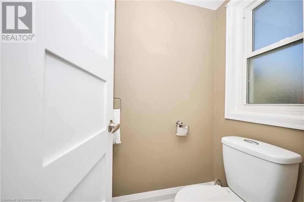 19 Clearview Heights, St. Catharines, Ontario  L2T 2W2 - Photo 23 - 40734761