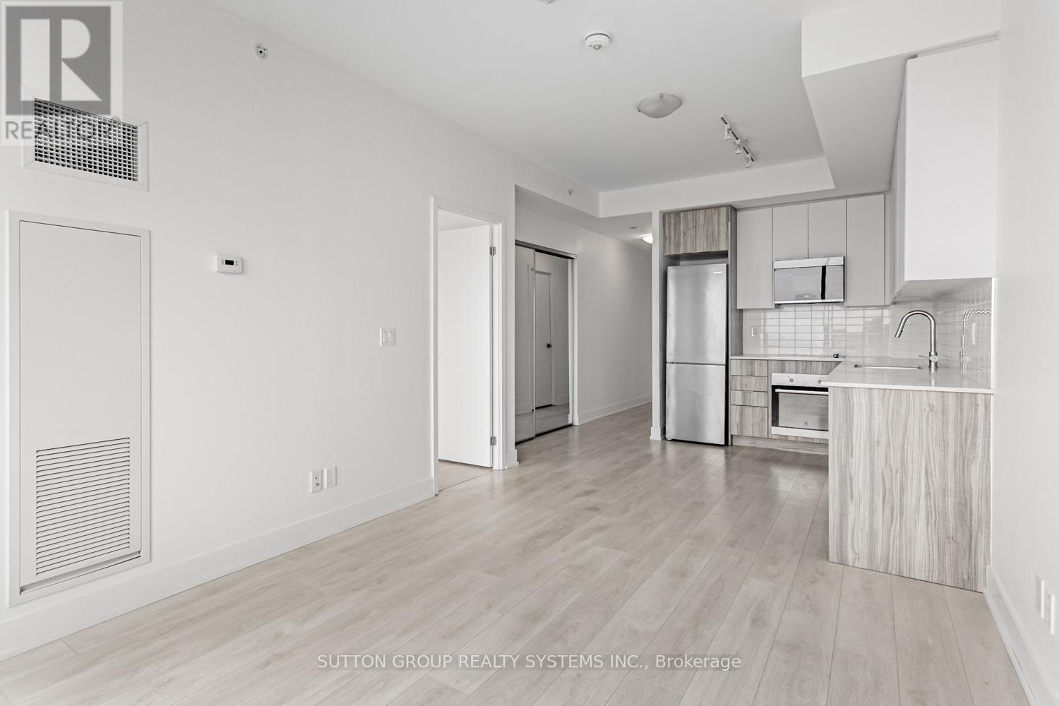 1906 - 297 Oak Walk Drive, Oakville (Ro River Oaks), Ontario  L6H 3R6 - Photo 14 - W12181170