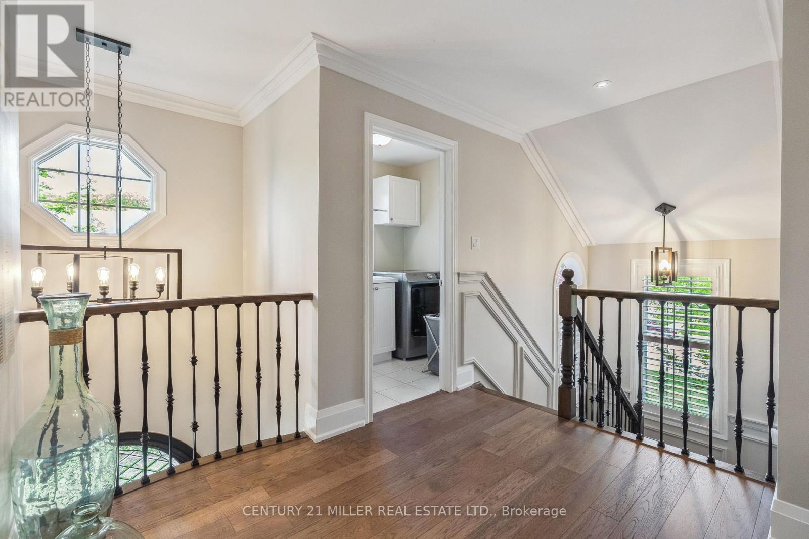 2074 Springdale Road, Oakville, Ontario  L6M 4C7 - Photo 16 - W12181175