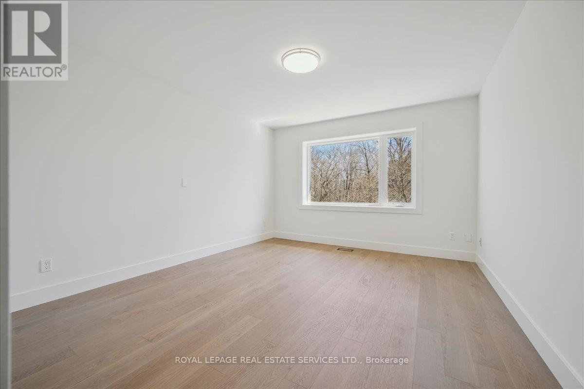 1379 Golden Meadow Trail, Oakville, Ontario  L6H 3H1 - Photo 32 - W12181190