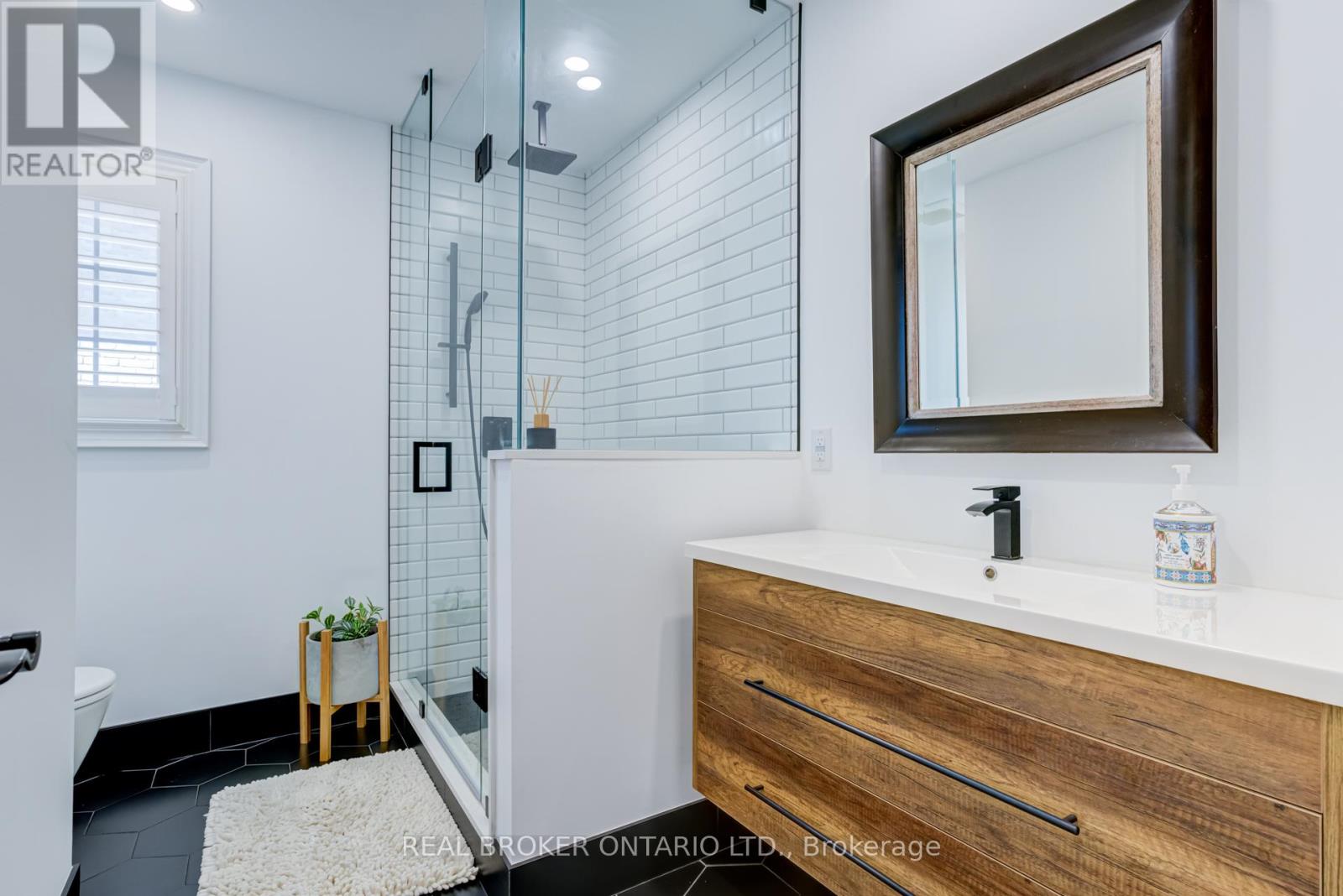 2197 Wuthering Heights Way, Oakville, Ontario  L6M 0A3 - Photo 27 - W12181211