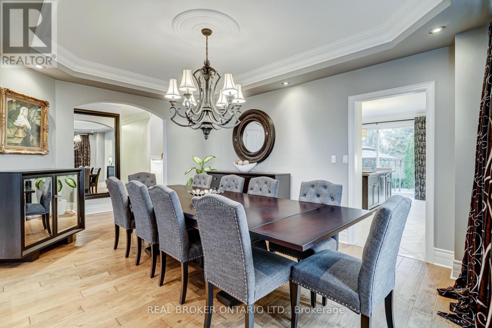 2197 Wuthering Heights Way, Oakville, Ontario  L6M 0A3 - Photo 4 - W12181211