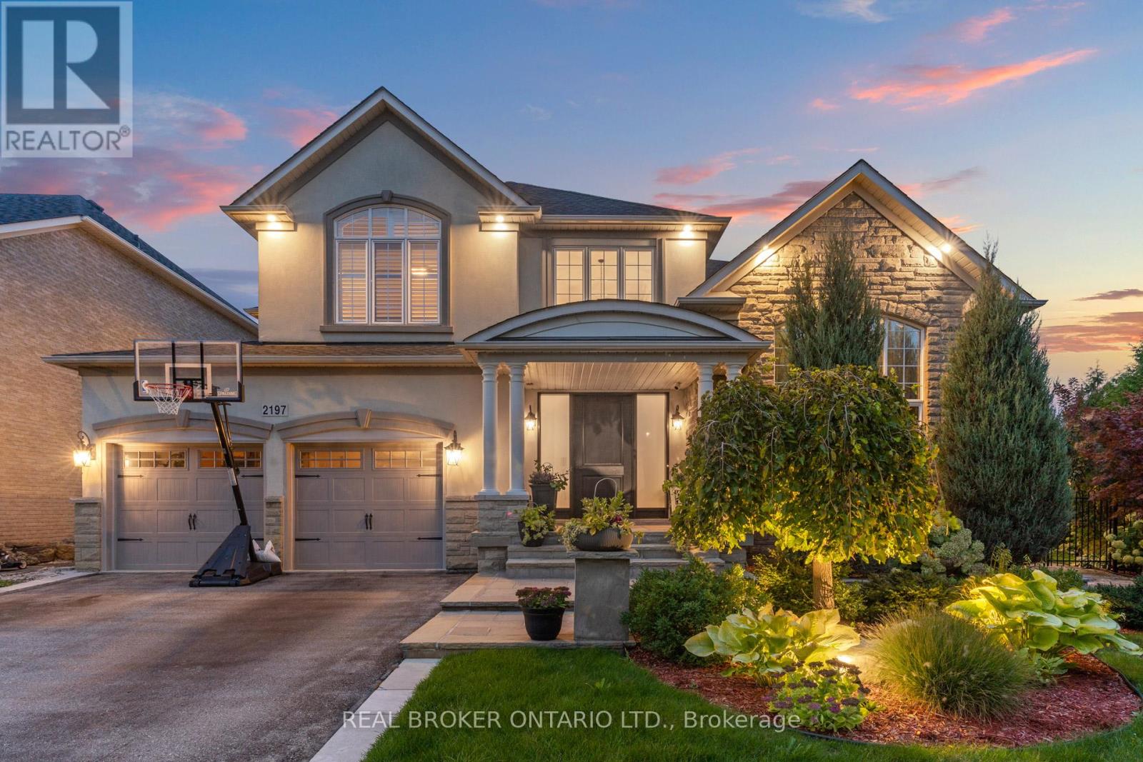 2197 Wuthering Heights Way, Oakville, Ontario  L6M 0A3 - Photo 47 - W12181211