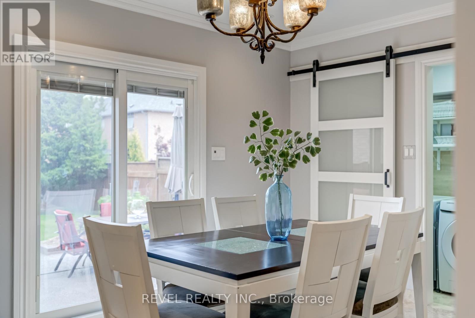 73 Sunny Meadow Boulevard, Brampton (Sandringham-Wellington), Ontario  L6R 1Y7 - Photo 16 - W12181230