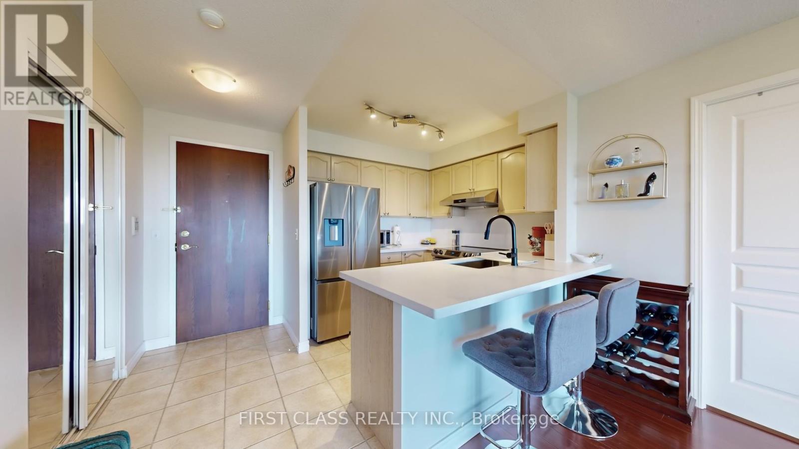 1201 - 2585 Erin Centre Boulevard, Mississauga (Central Erin Mills), Ontario  L5M 6Z7 - Photo 12 - W12181255
