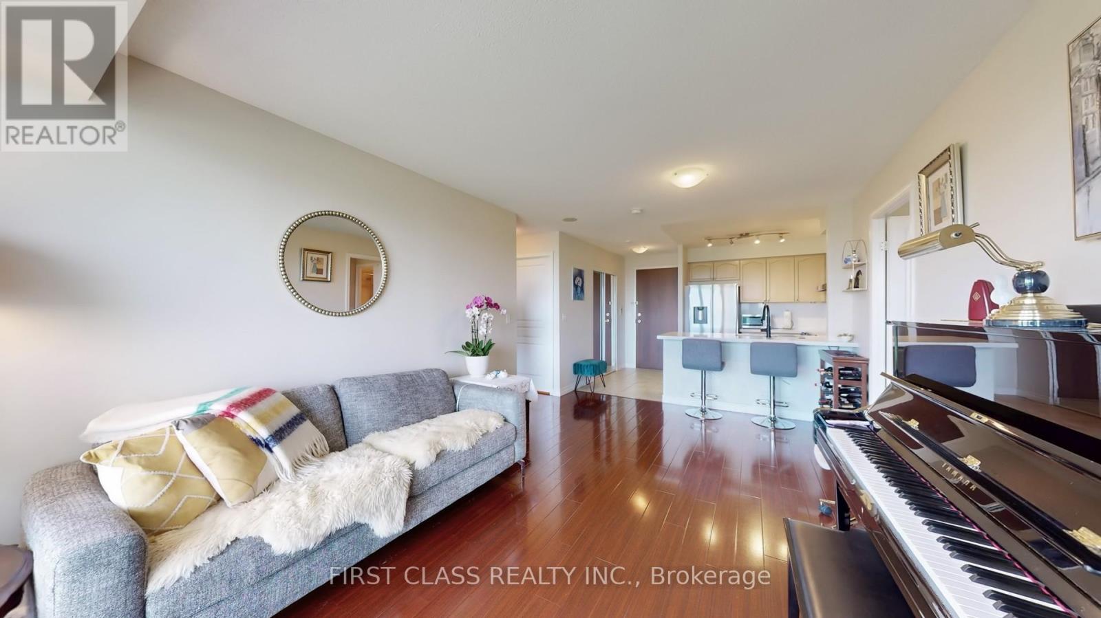 1201 - 2585 Erin Centre Boulevard, Mississauga (Central Erin Mills), Ontario  L5M 6Z7 - Photo 8 - W12181255