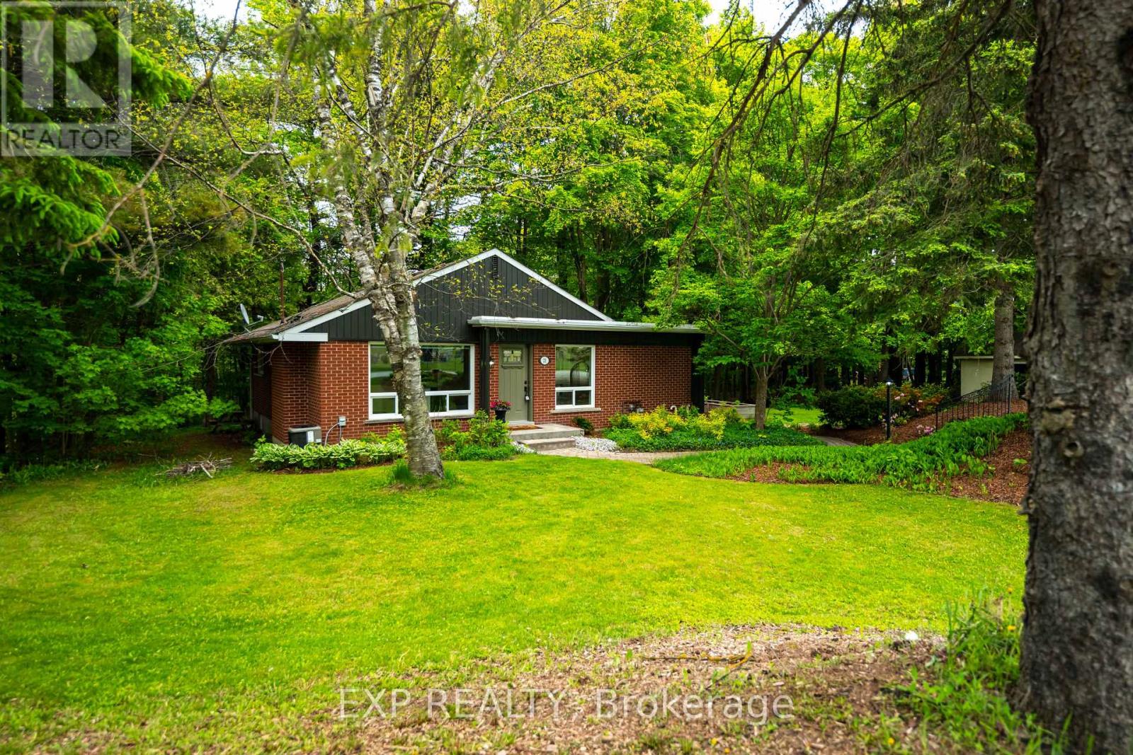 Property at 21 VETERAN'S WAY image 4