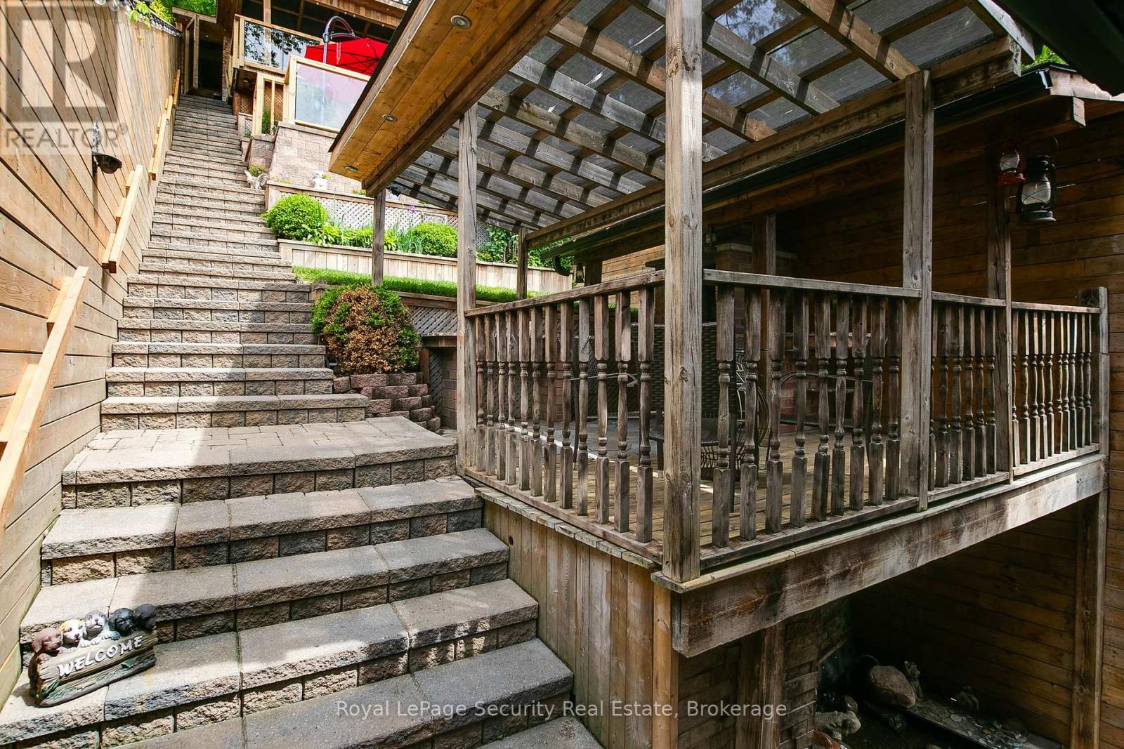 62 Cameron Avenue, Toronto (Keelesdale-Eglinton West), Ontario  M6M 1R2 - Photo 49 - W12181285