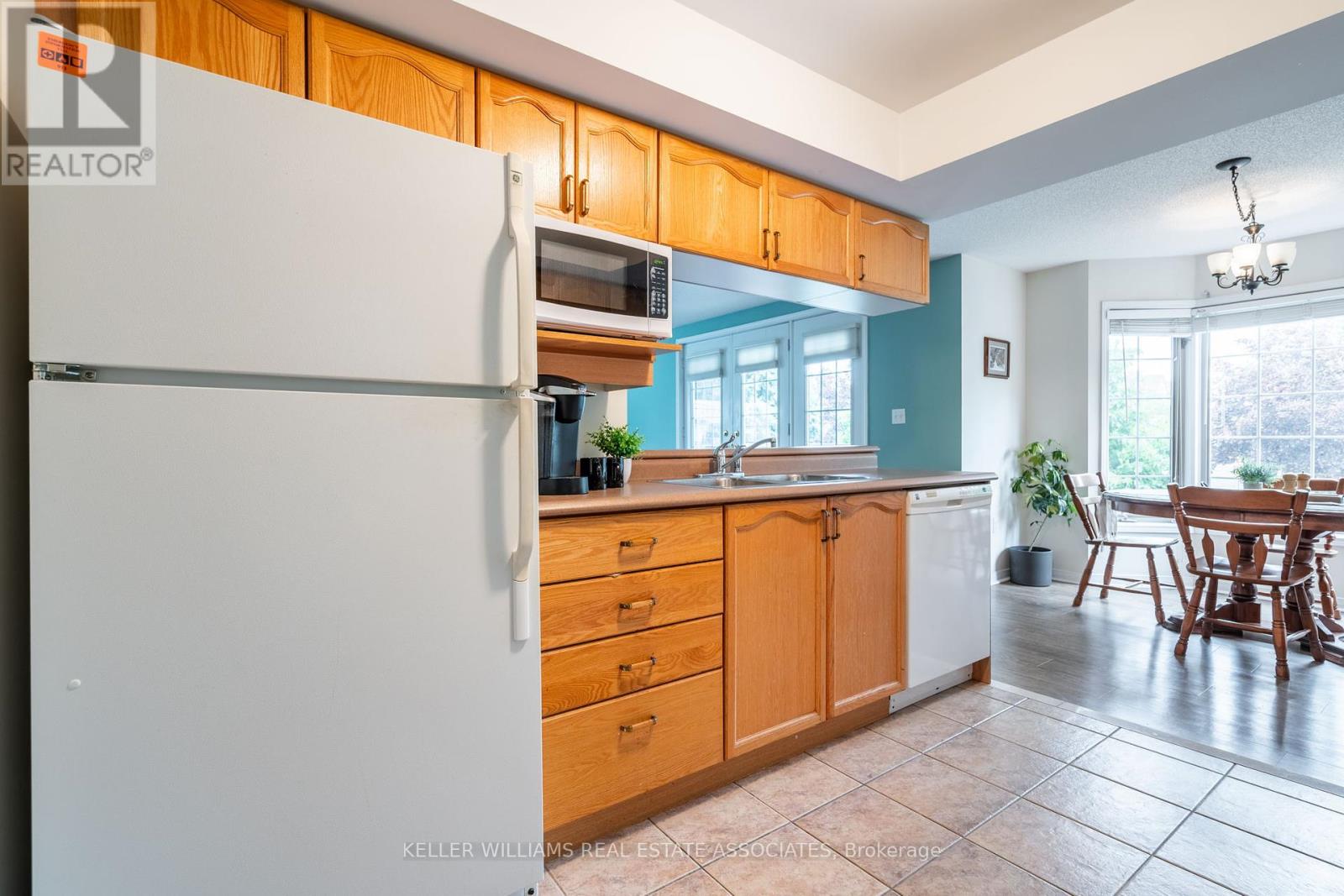 B208 - 216 Plains Road W, Burlington (Bayview), Ontario  L7T 4K9 - Photo 14 - W12181352