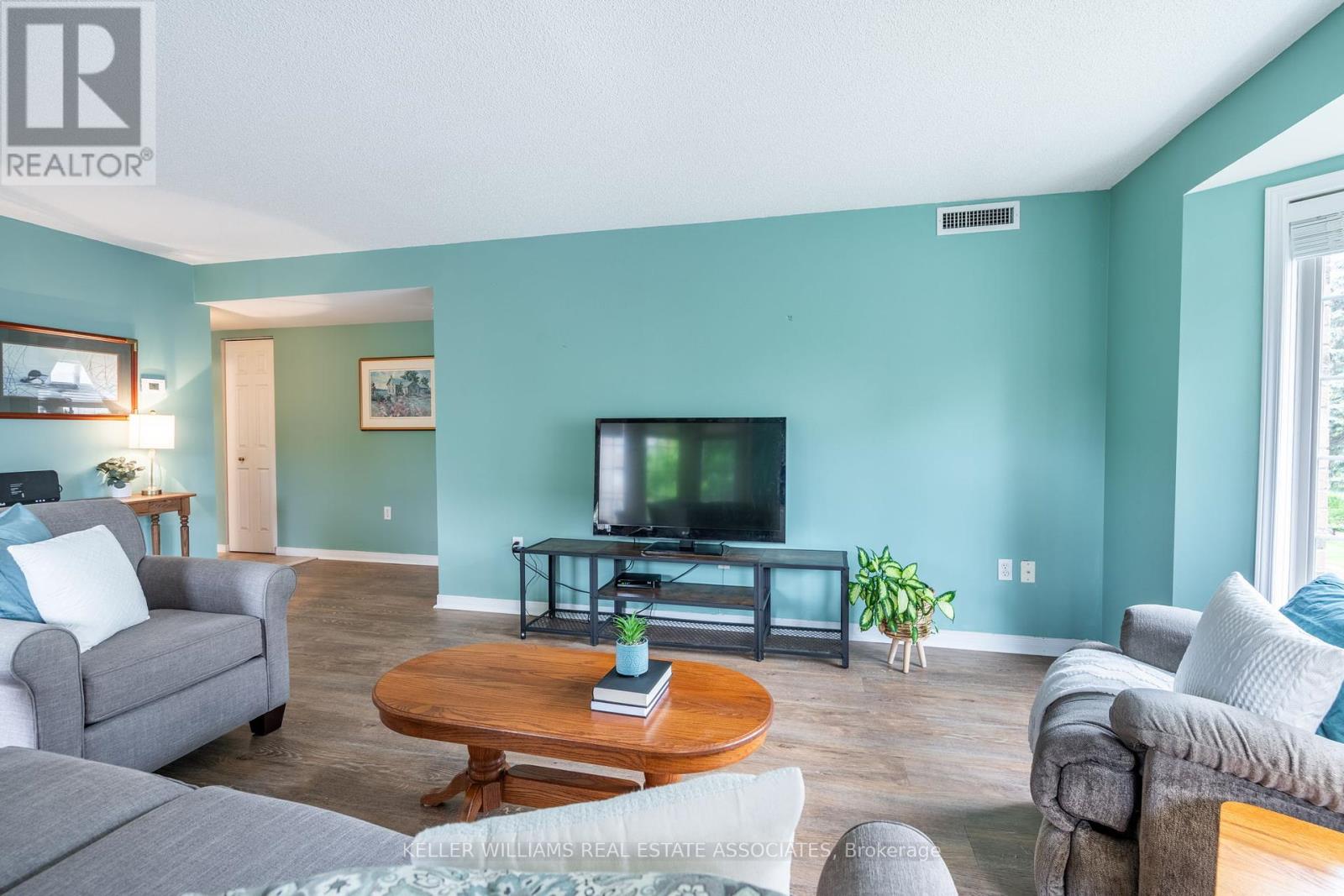 B208 - 216 Plains Road W, Burlington (Bayview), Ontario  L7T 4K9 - Photo 20 - W12181352