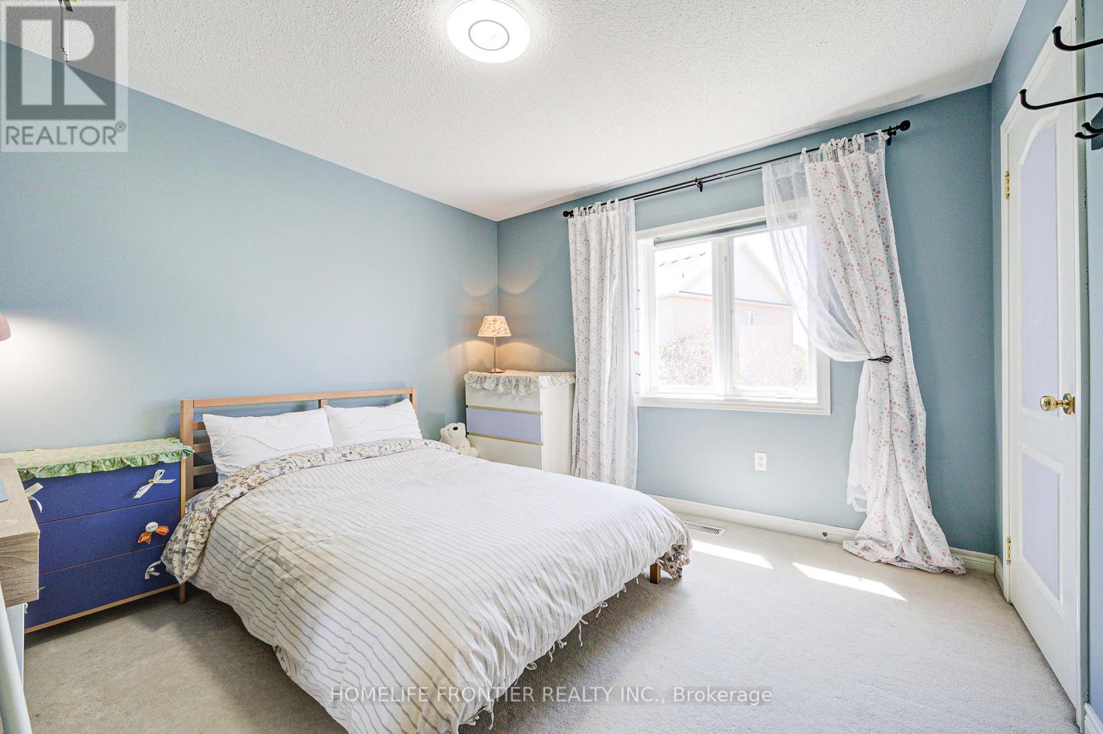 190 Forestwood Street, Richmond Hill (Rouge Woods), Ontario  L4S 1Y1 - Photo 36 - N12181215