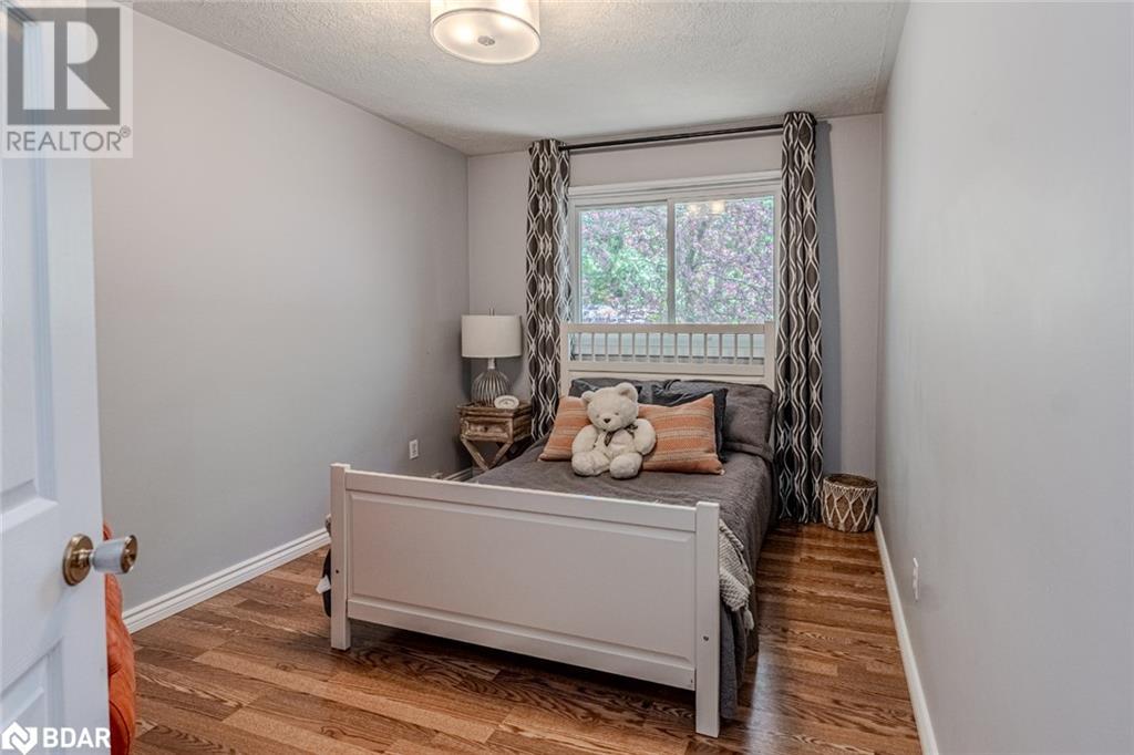 1105 St Vincent Street, Midhurst, Ontario  L9X 0M6 - Photo 12 - 40733836