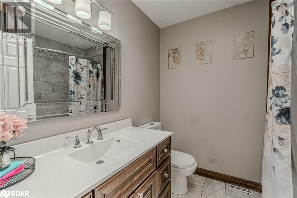 1105 St Vincent Street, Midhurst, Ontario  L9X 0M6 - Photo 14 - 40733836