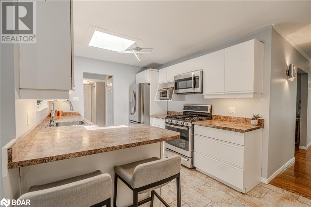 1105 St Vincent Street, Midhurst, Ontario  L9X 0M6 - Photo 5 - 40733836