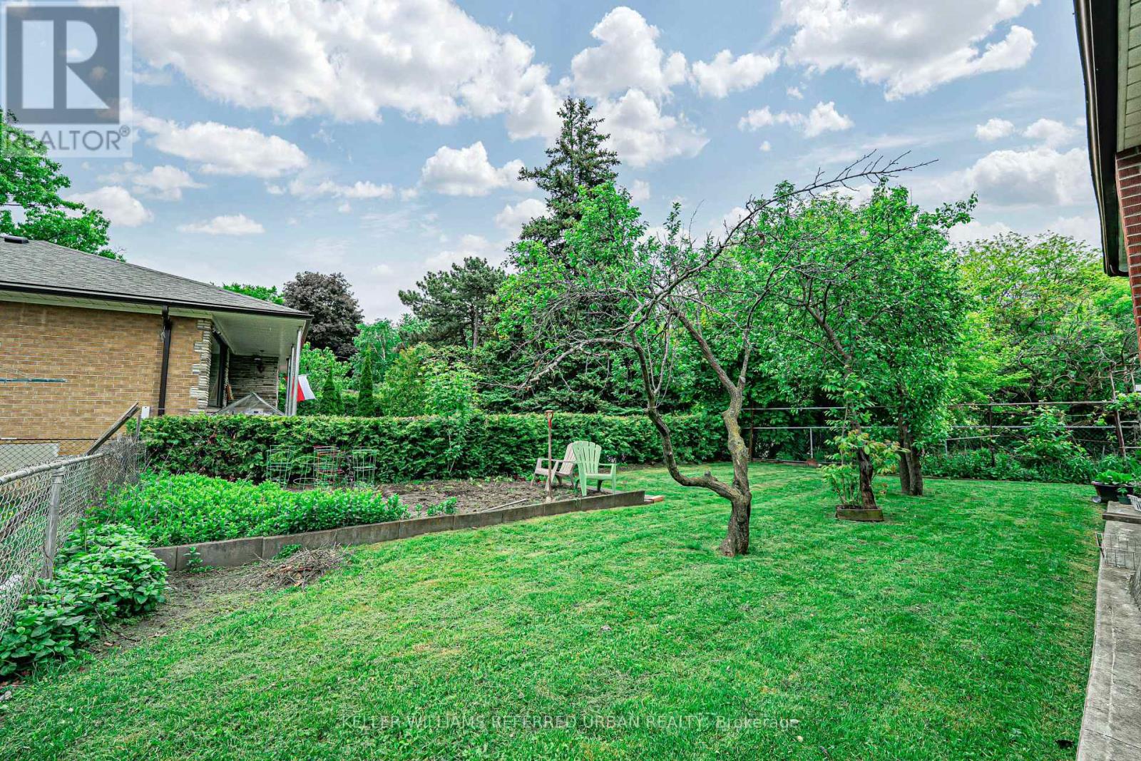 Main - 45 Culford Road, Toronto, Ontario  M6M 4J8 - Photo 31 - W12180136