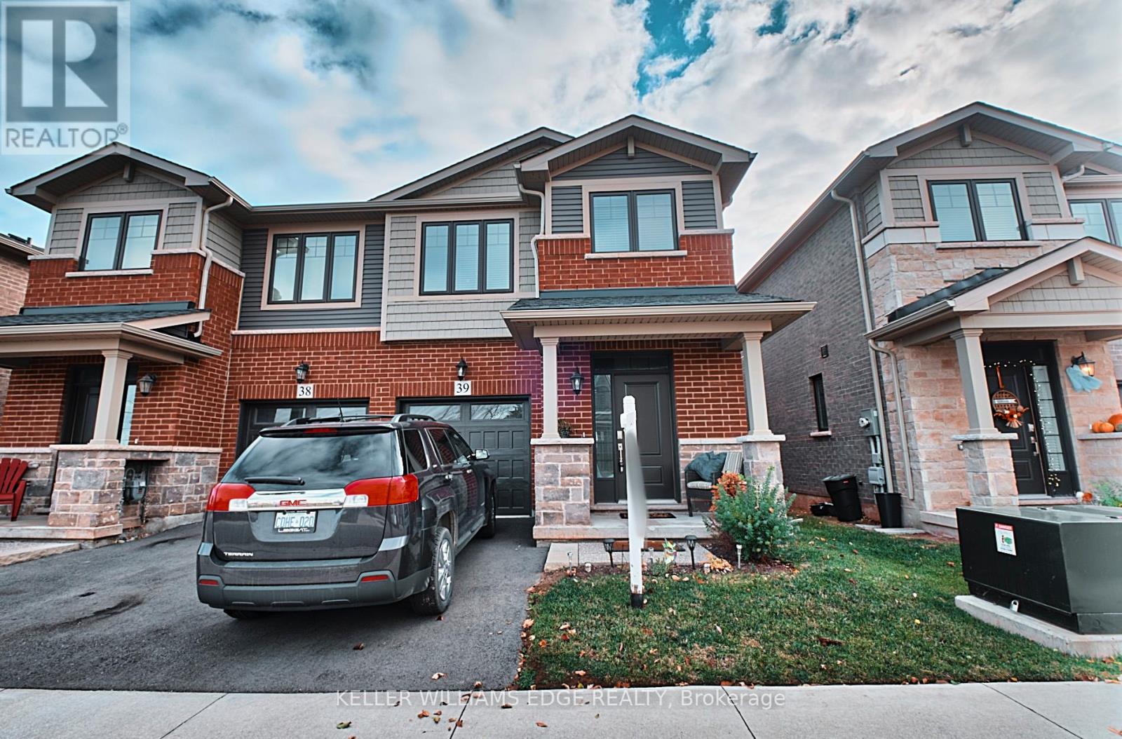 39 - 288 Glover Road, Hamilton, Ontario  L8E 5H6 - Photo 1 - X12181210