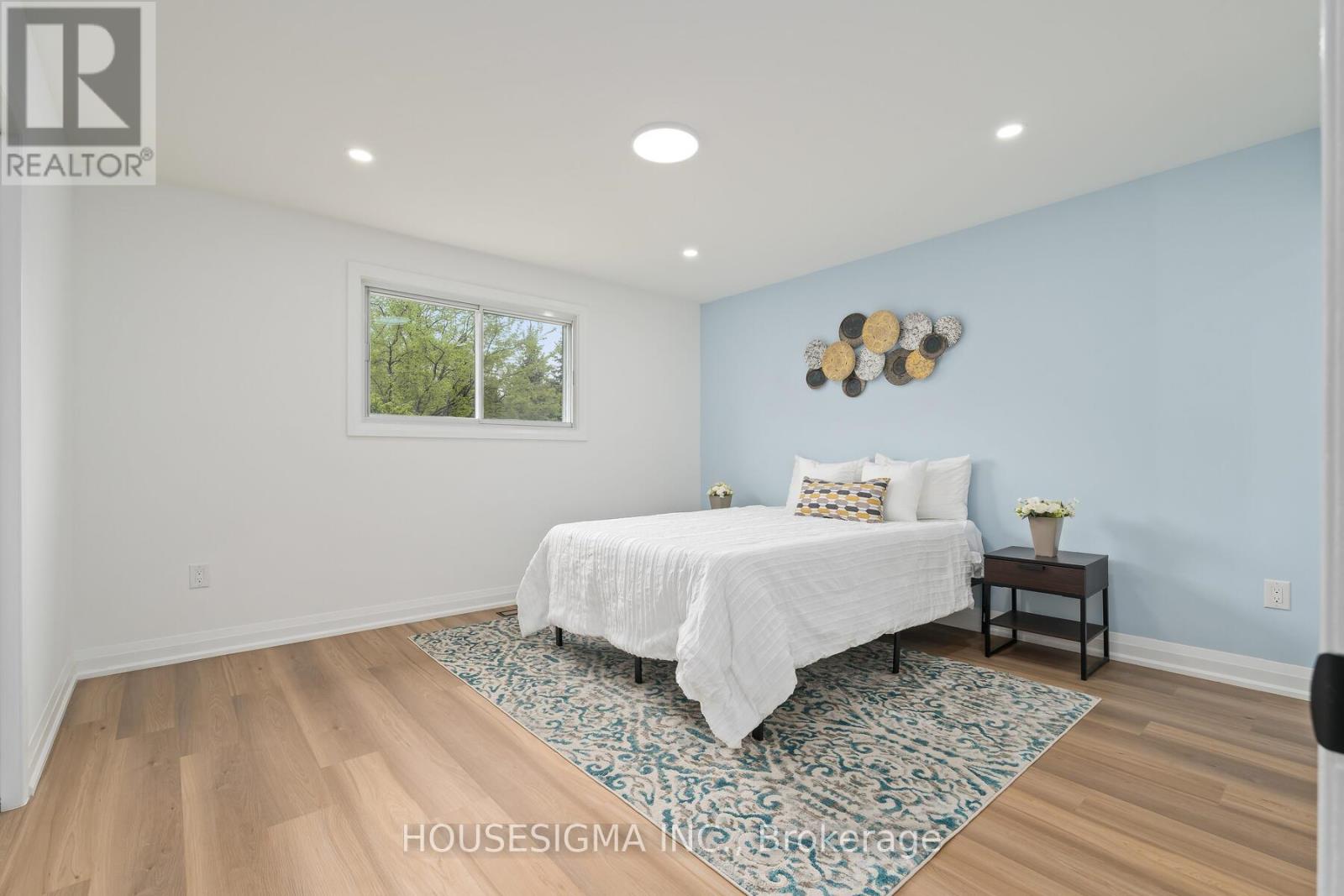 29 Juanita Drive, Hamilton, Ontario  L9C 2G4 - Photo 13 - X12181334