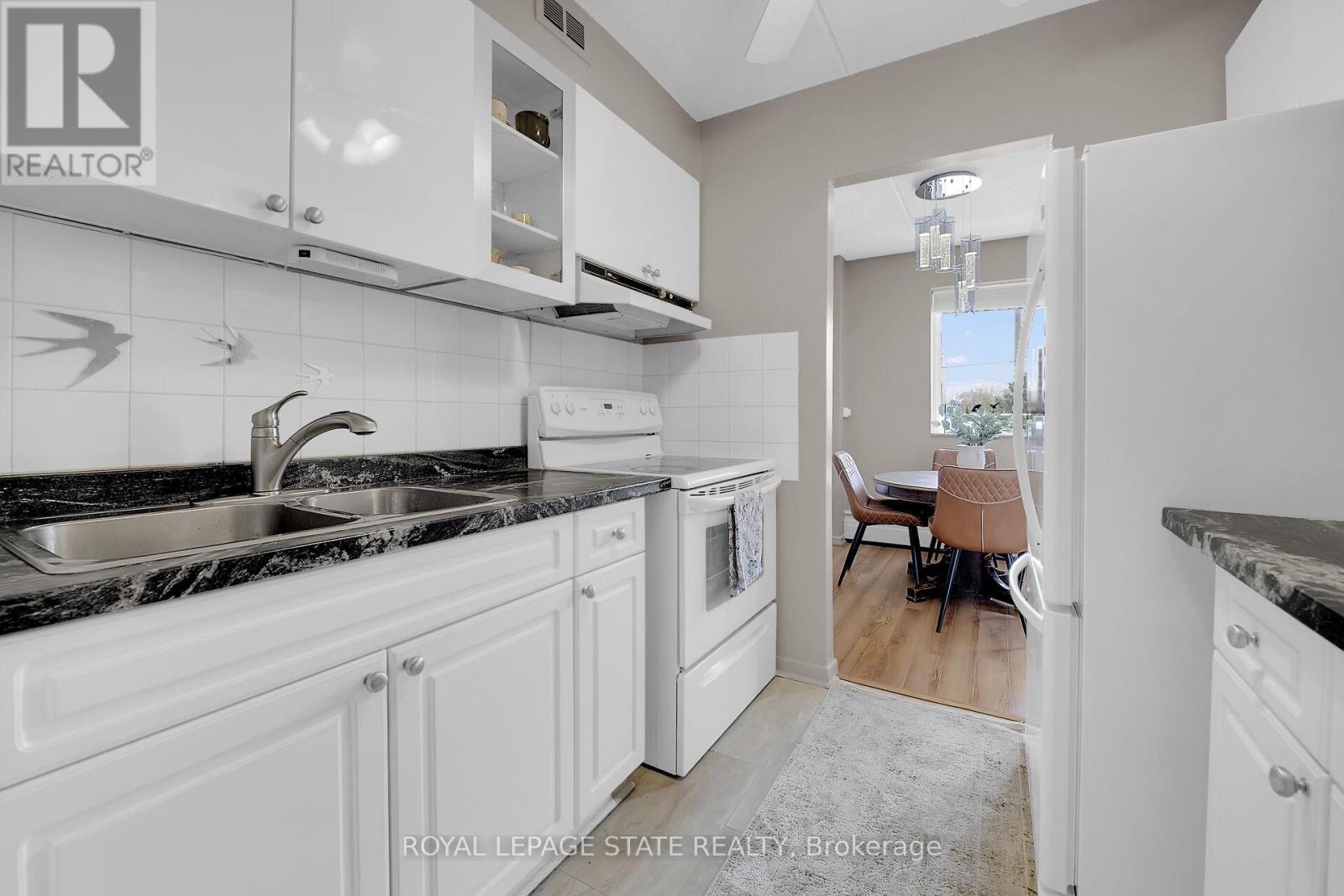 220 - 198 Scott Street, St. Catharines, Ontario  L2N 5T3 - Photo 11 - X12181337