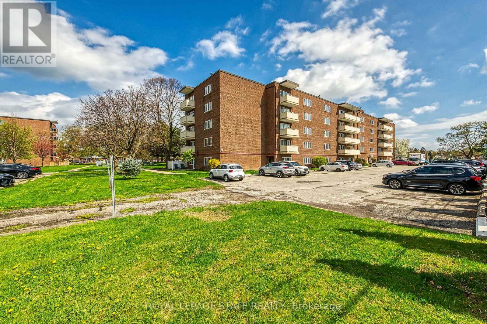 220 - 198 Scott Street, St. Catharines, Ontario  L2N 5T3 - Photo 47 - X12181337