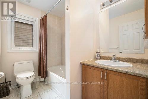 176 Macara Crescent, Ottawa, Ontario  K2K 0C9 - Photo 18 - X12151605