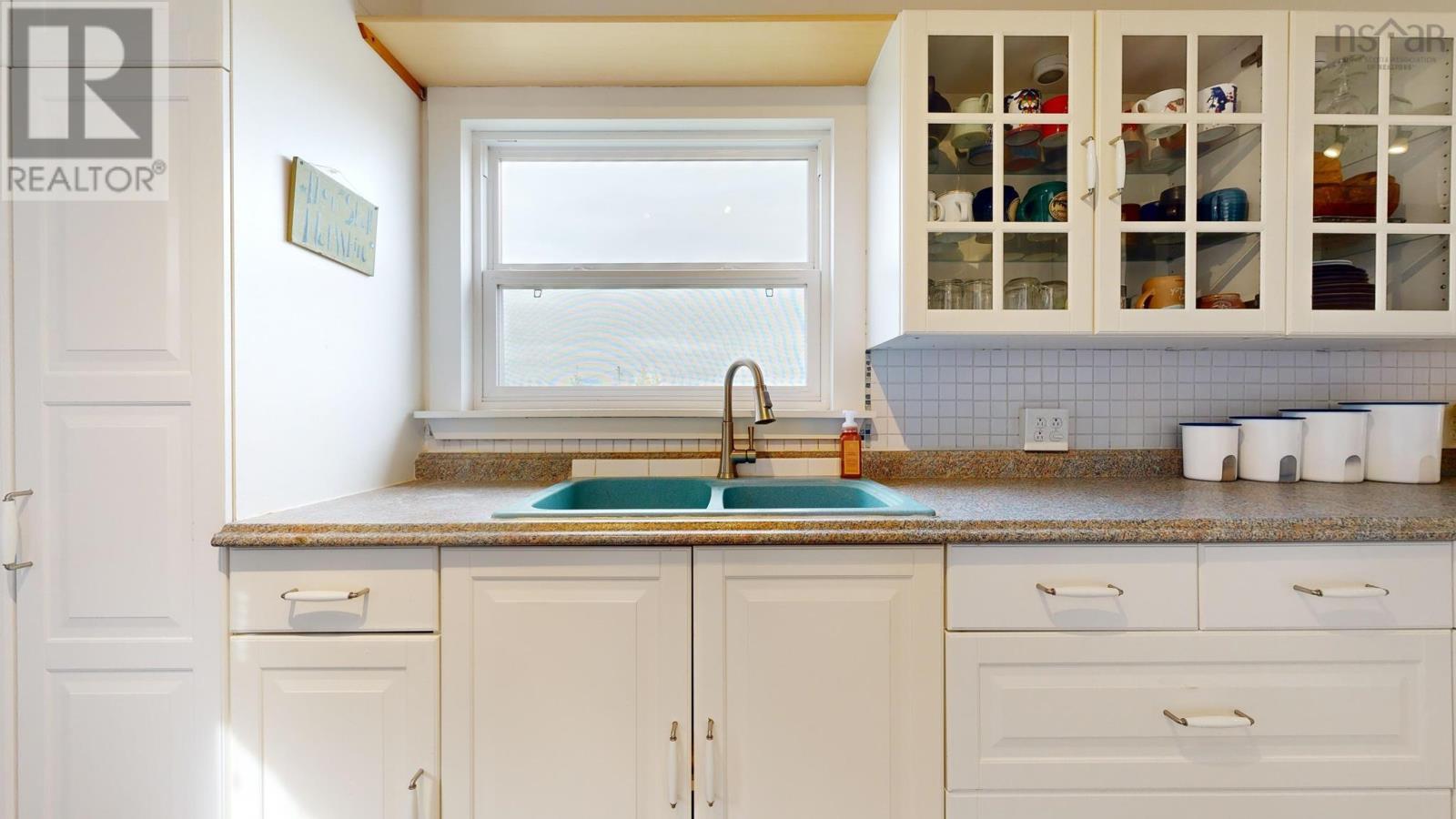 60 Cove Road, Halls Harbour, Nova Scotia  B0P 1J0 - Photo 23 - 202425461