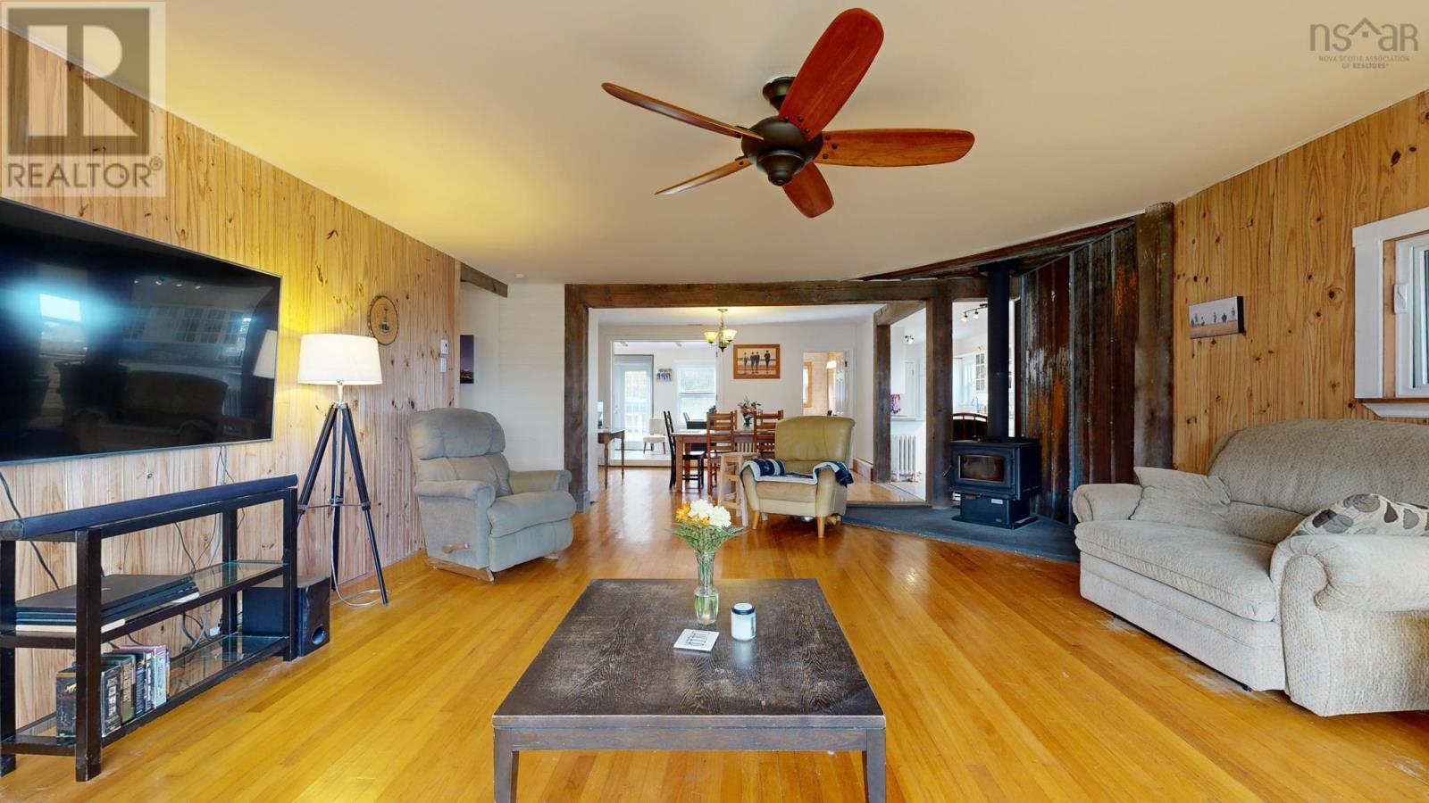 60 Cove Road, Halls Harbour, Nova Scotia  B0P 1J0 - Photo 18 - 202425461