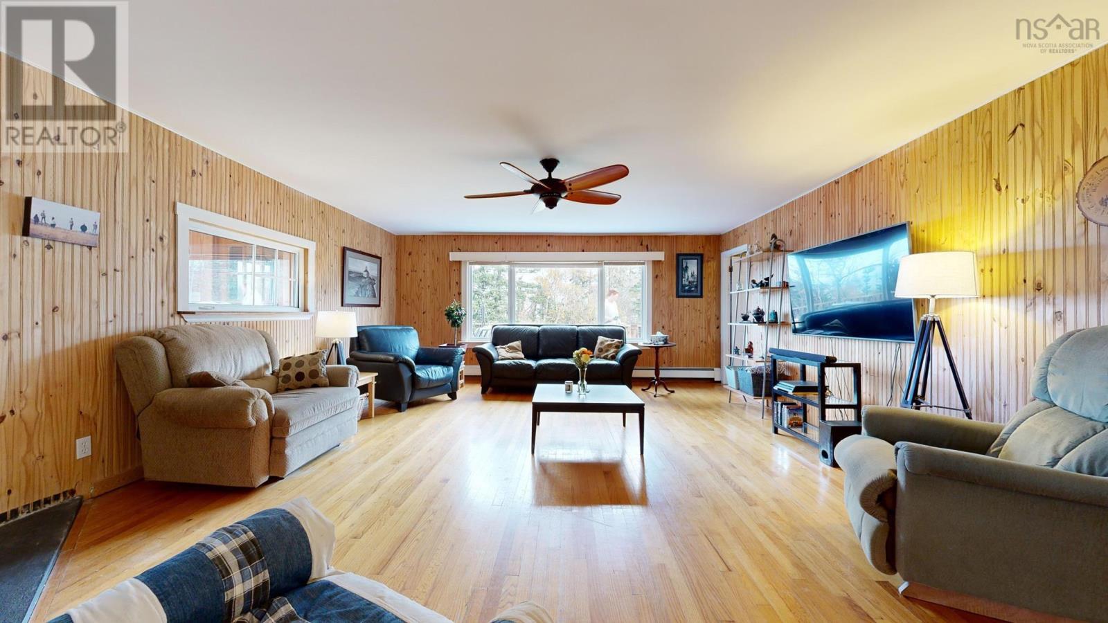 60 Cove Road, Halls Harbour, Nova Scotia  B0P 1J0 - Photo 16 - 202425461