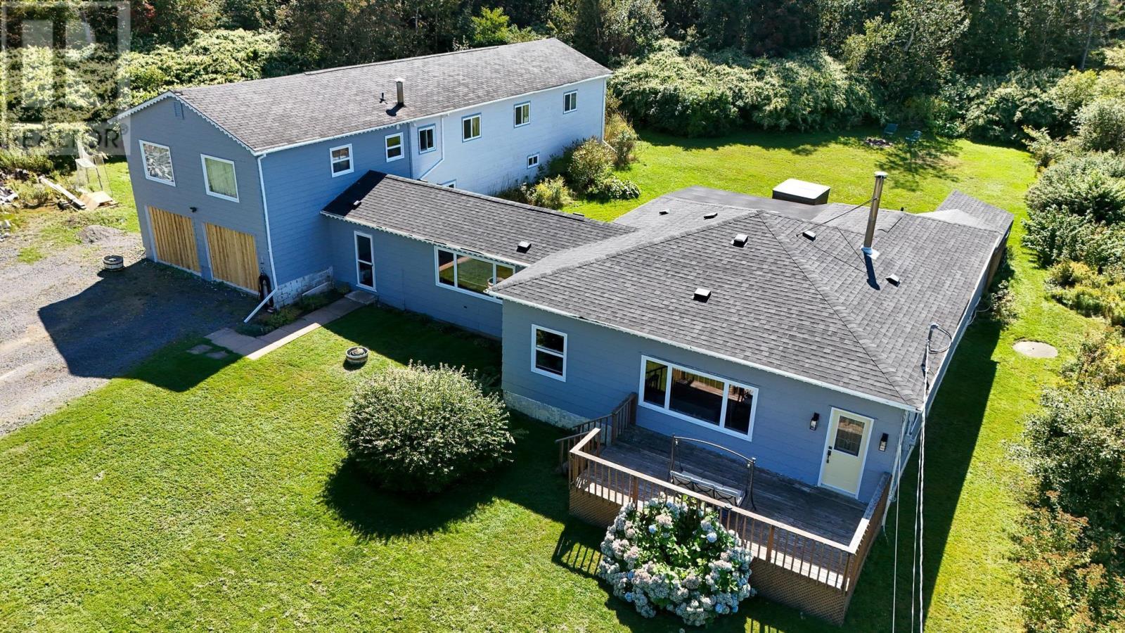 60 Cove Road, Halls Harbour, Nova Scotia  B0P 1J0 - Photo 5 - 202425461