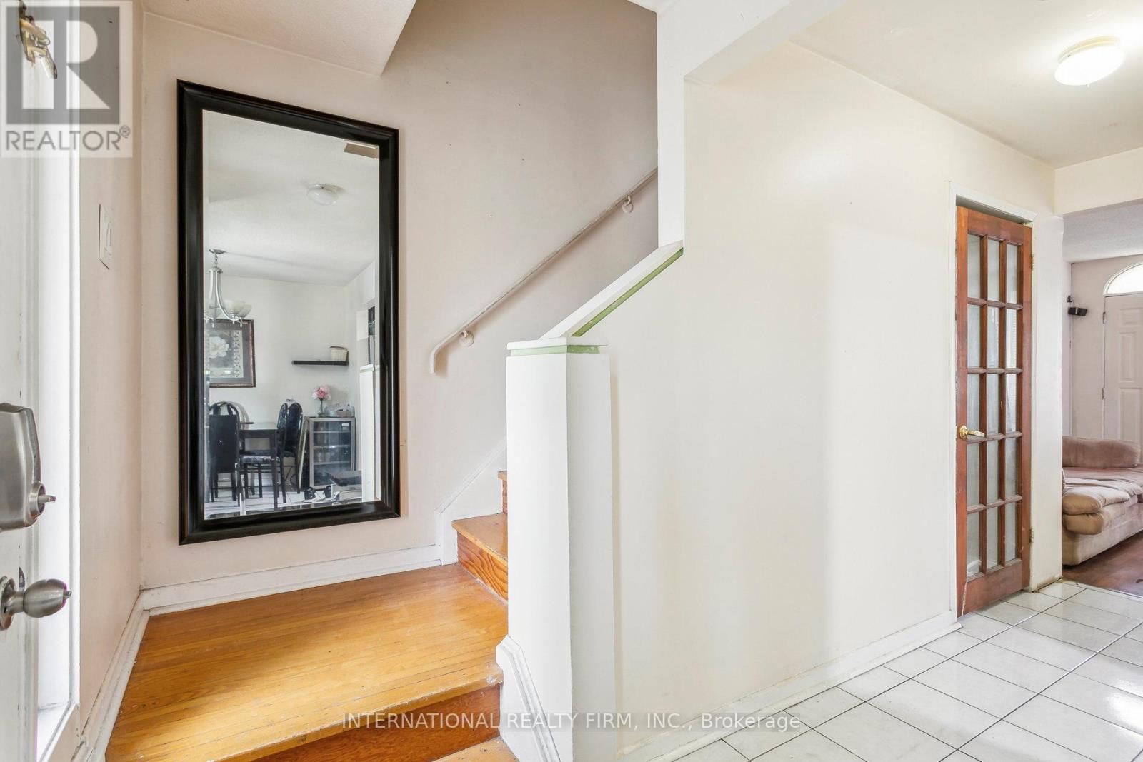 106 - 250 John Garland Boulevard, Toronto, Ontario  M9V 1N8 - Photo 6 - W12180514