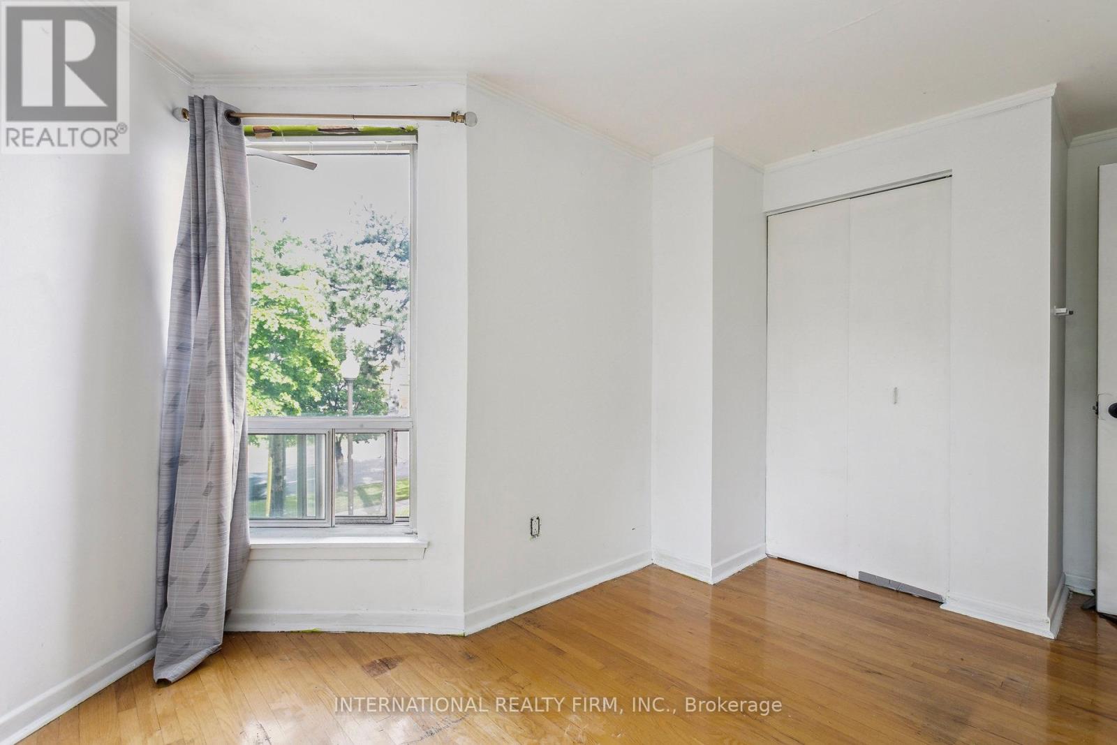 106 - 250 John Garland Boulevard, Toronto, Ontario  M9V 1N8 - Photo 31 - W12180514
