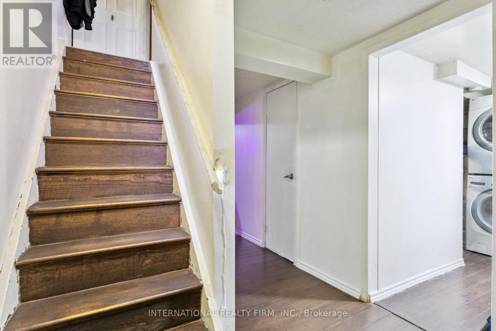 106 - 250 John Garland Boulevard, Toronto, Ontario  M9V 1N8 - Photo 33 - W12180514