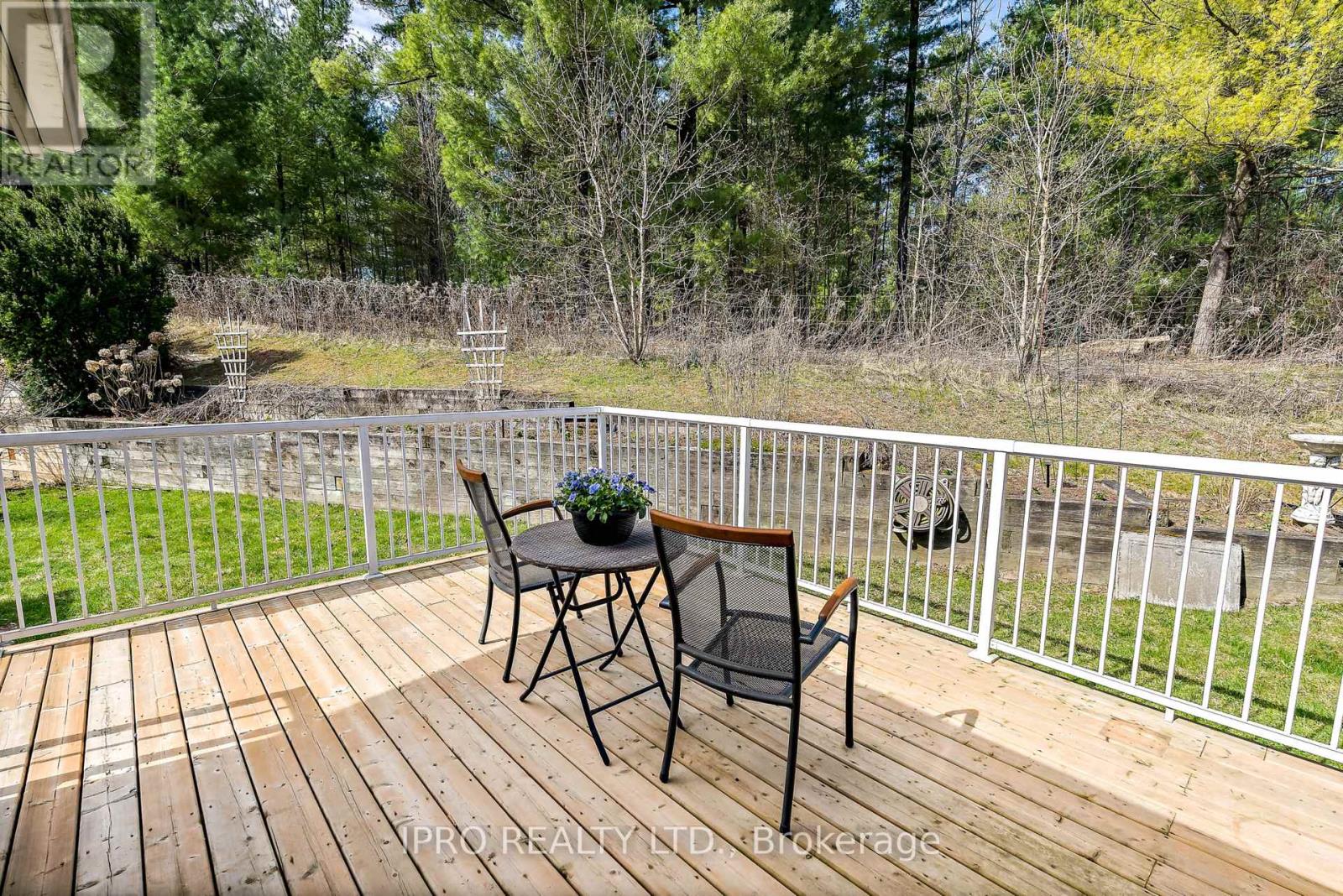 9 Balsam Court, New Tecumseth, Ontario  L0G 1W0 - Photo 25 - N11982263