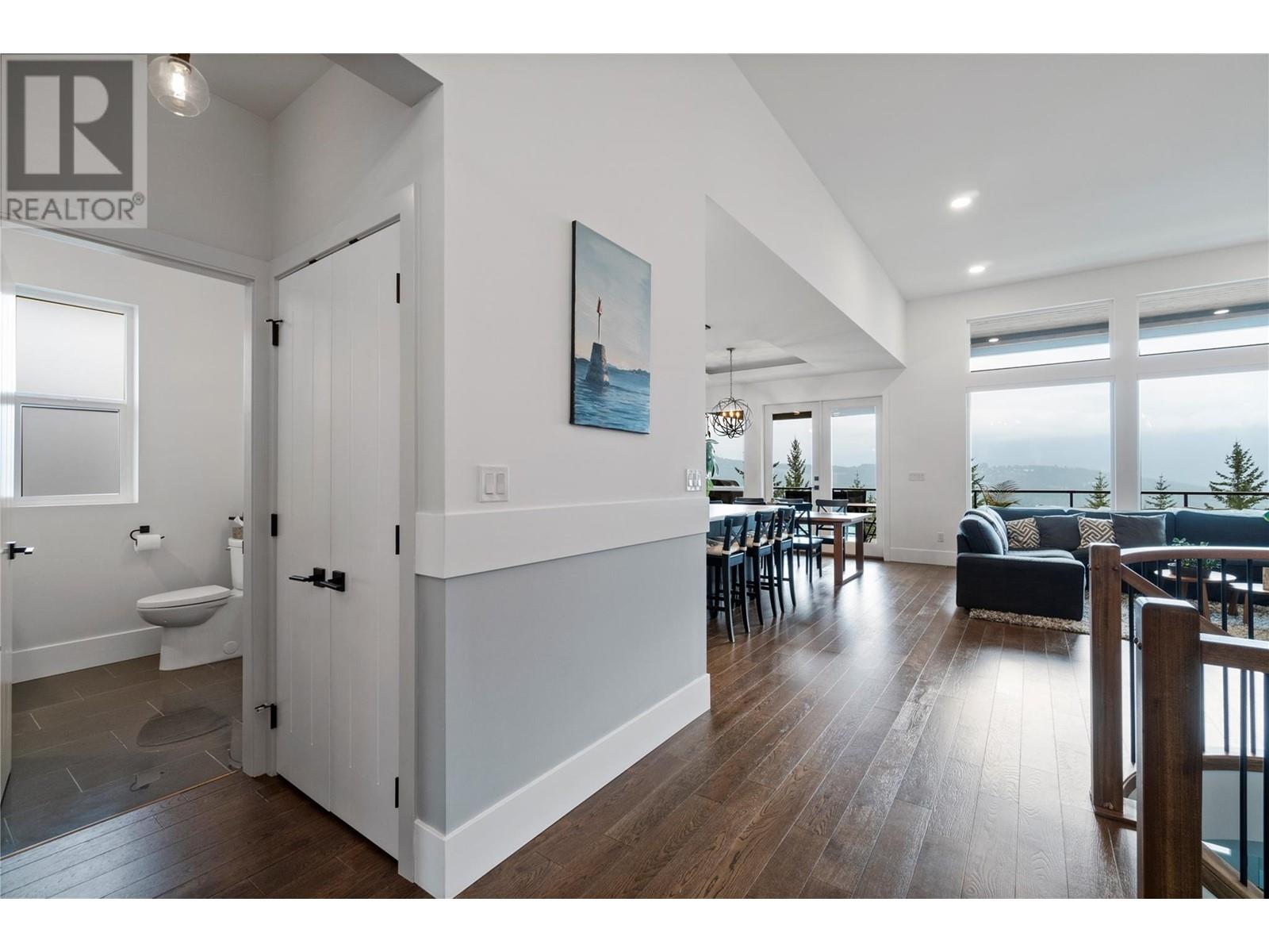 2510 Highlands Drive, Blind Bay, BC V0E1H2