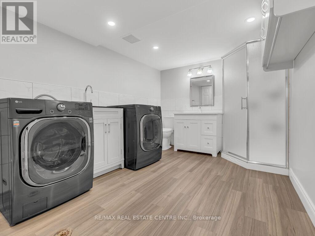 16 Fairgreen Close, Cambridge, Ontario  N1T 1T6 - Photo 31 - X12181176