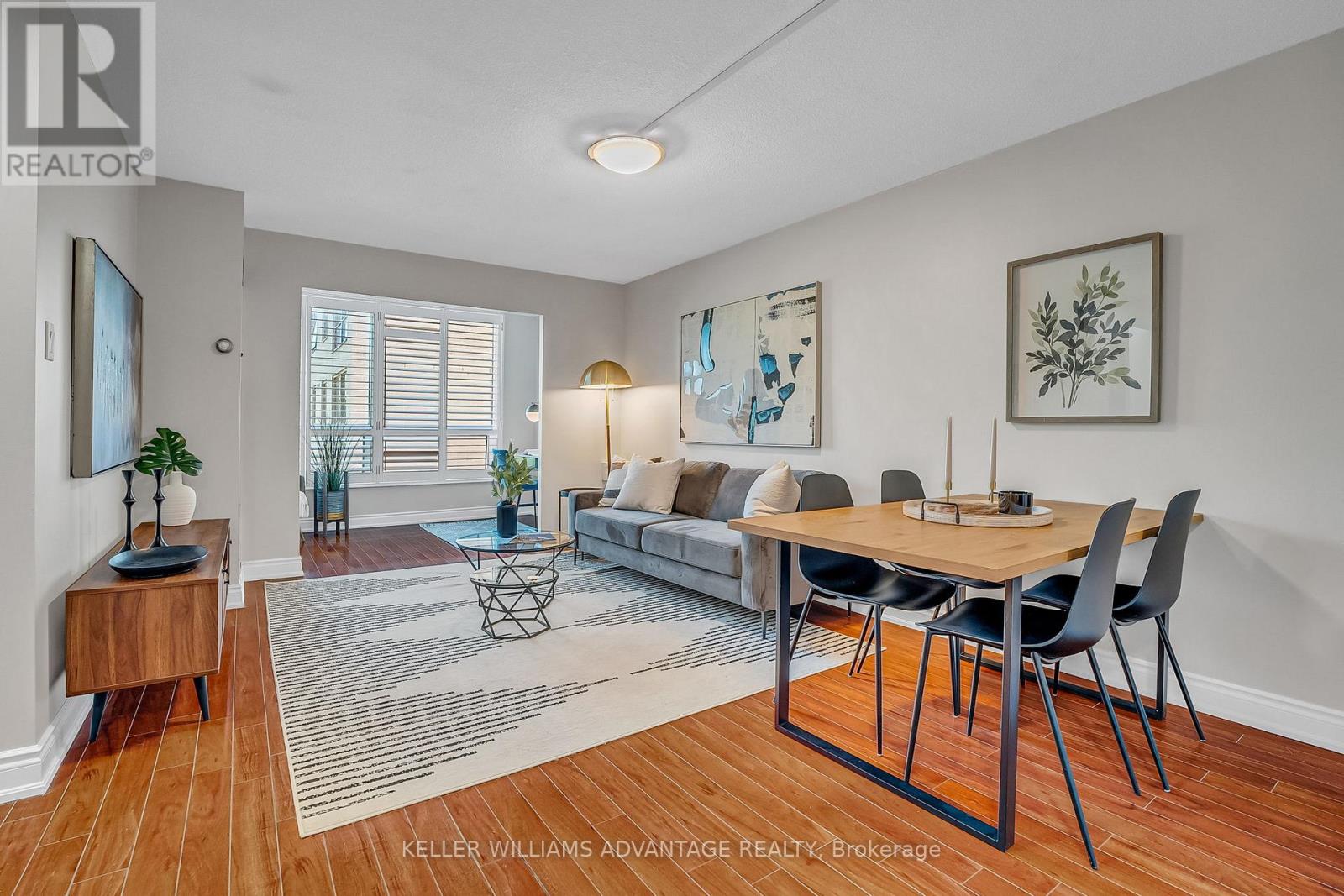 516 - 326 MAJOR MACKENZIE DRIVE E, Richmond Hill, Ontario
