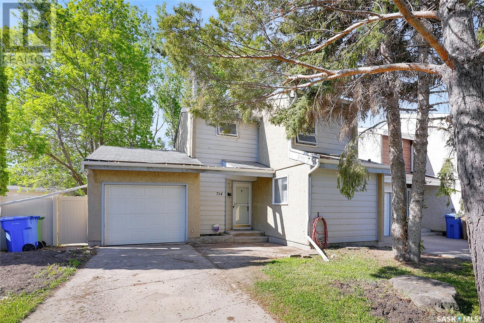 714 Seymour CRESCENT N, regina, Saskatchewan