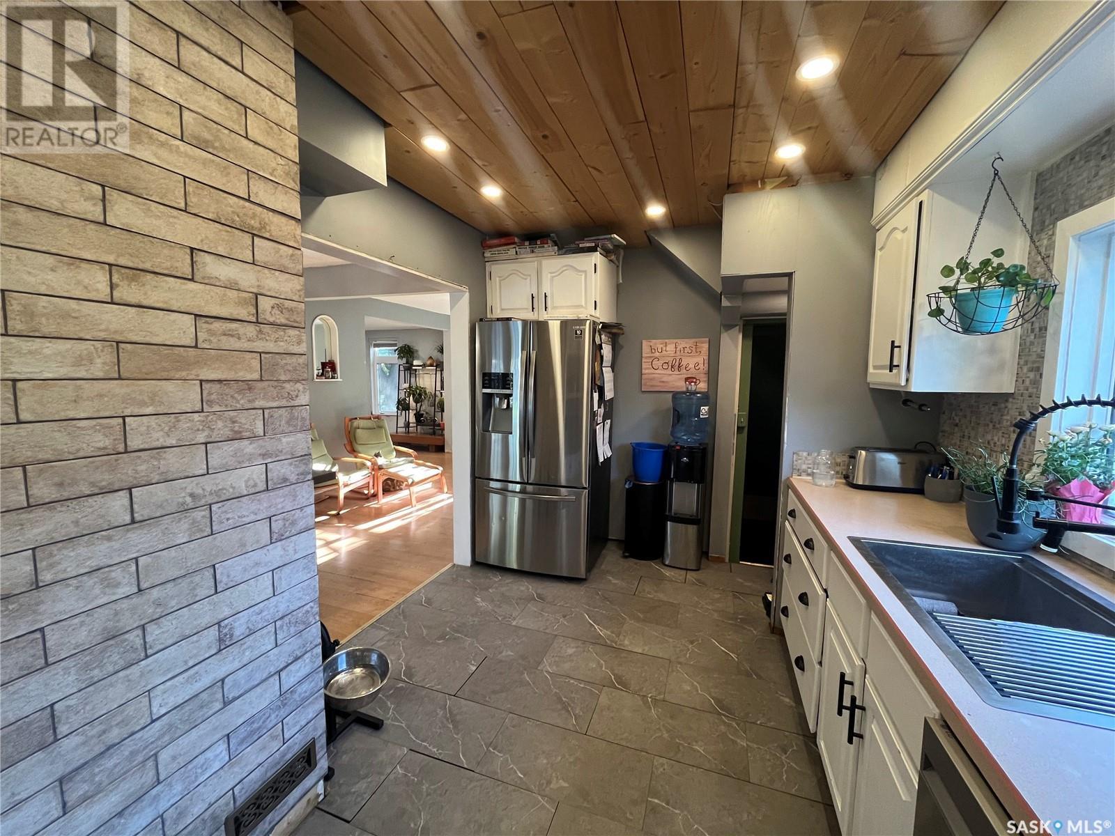 1432 103rd Street, North Battleford, Saskatchewan  S9A 1L3 - Photo 11 - SK007535