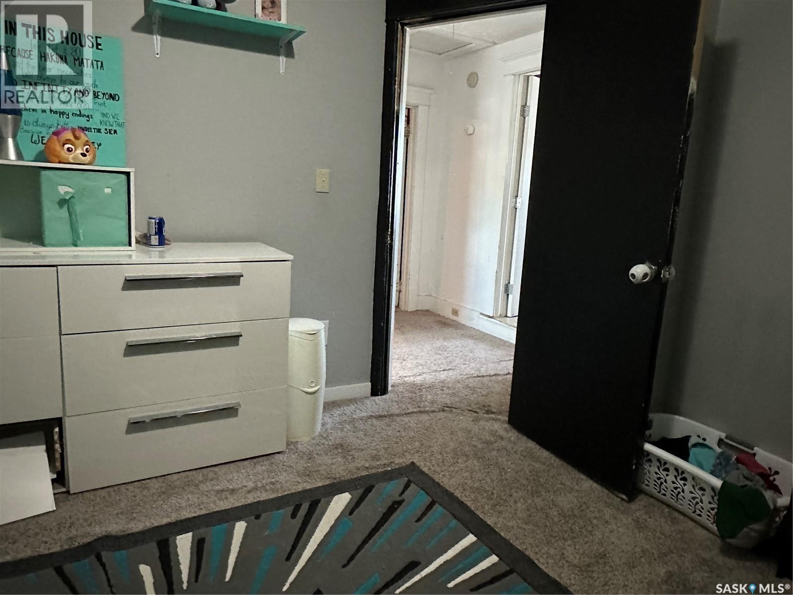 118 9th Street, Weyburn, Saskatchewan  S4H 1E7 - Photo 20 - SK007524