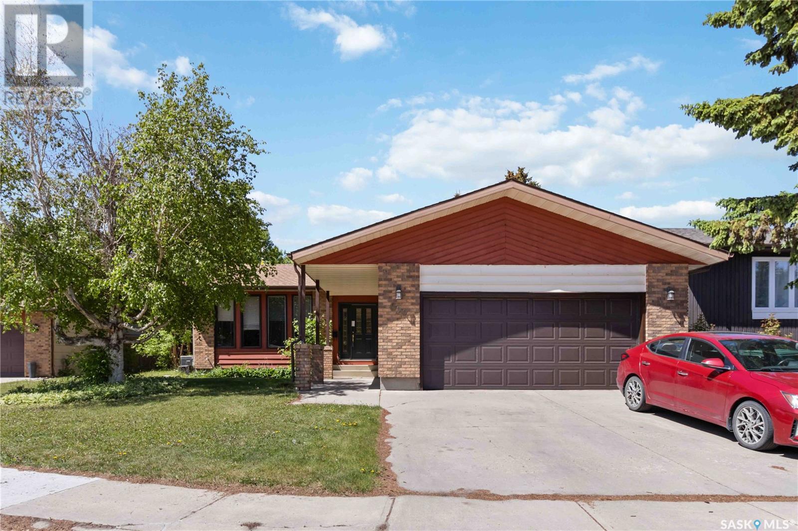 622 Wollaston BAY, Saskatoon, Saskatchewan