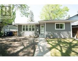 441 Q AVENUE N Mount Royal SA